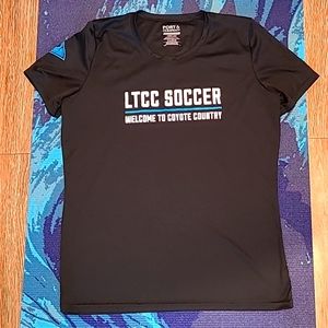 Athletic dry fit t-shirt